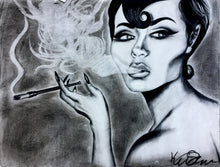 Load image into Gallery viewer, Smokin Gaze